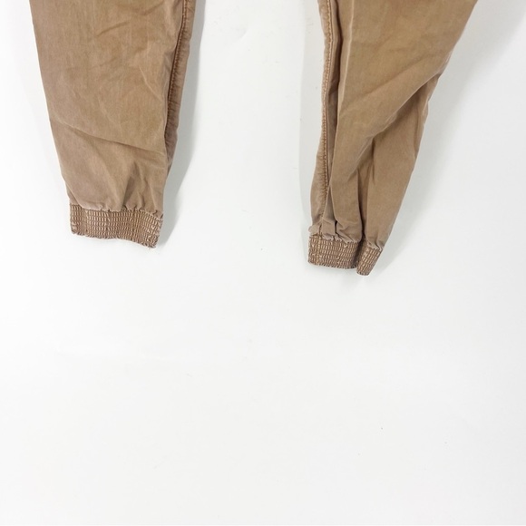 ✅ AMERICAN EAGLE TAN JOGGER PANTS WITH DRAWSTRING SIZE 2 - Picture 3 of 5